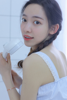普通话对白出租屋视频